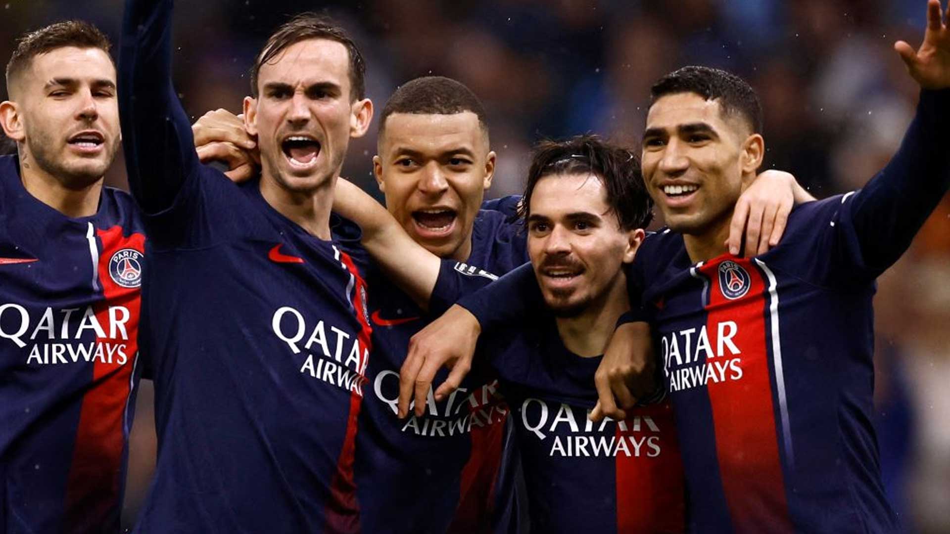 Paris Saint-Germain Mengatasi Lyon di Parc des Princes